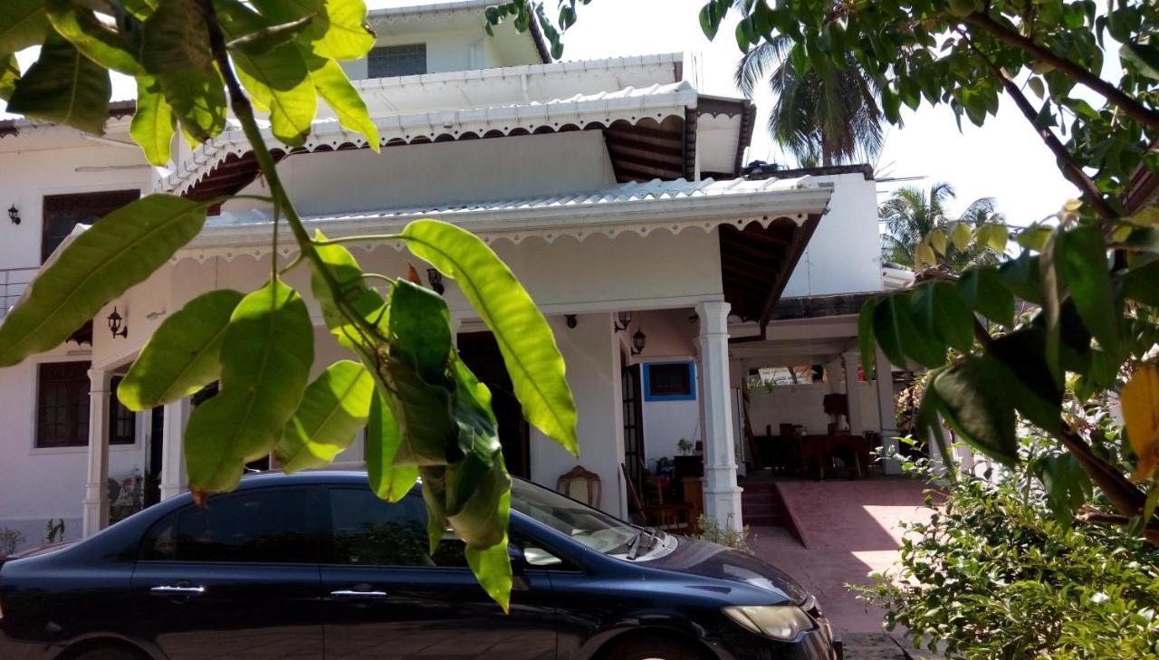 Cacao Hotel Katunayake Exterior photo