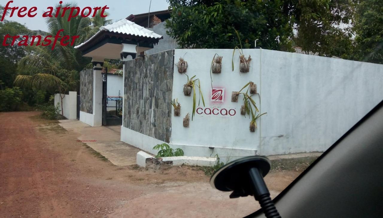Cacao Hotel Katunayake Exterior photo